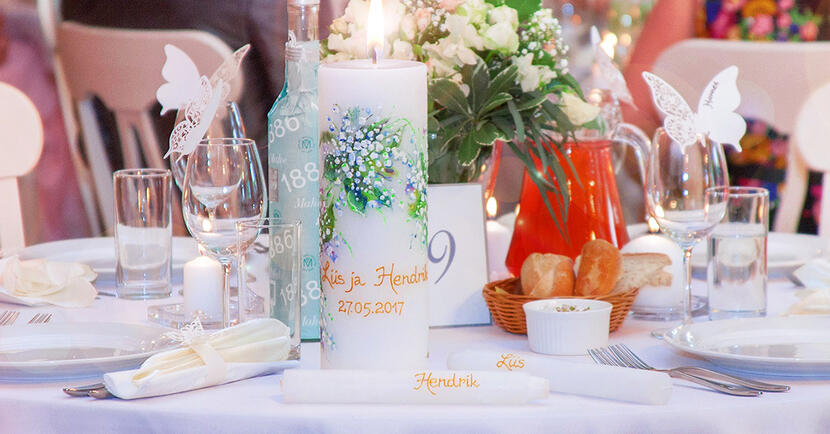 Võhma Valgusevabriku erilised pulmaküünlad ღ kingitused vanematele ja külalistele ღ tseremooniaküünlad ღ lauakunistused Võhma Valgusevabriku erilised pulmaküünlad ღ kingitused vanematele ja külalistele ღ tseremooniaküünlad ღ lauakunistused