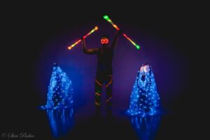 40275197_2119503878083233_886652391456243712_o