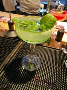 42974886_256507988342357_2042140615763820544_n