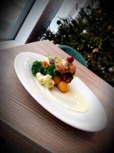 49140290_215832569357647_8809462903213129728_n_inpixio