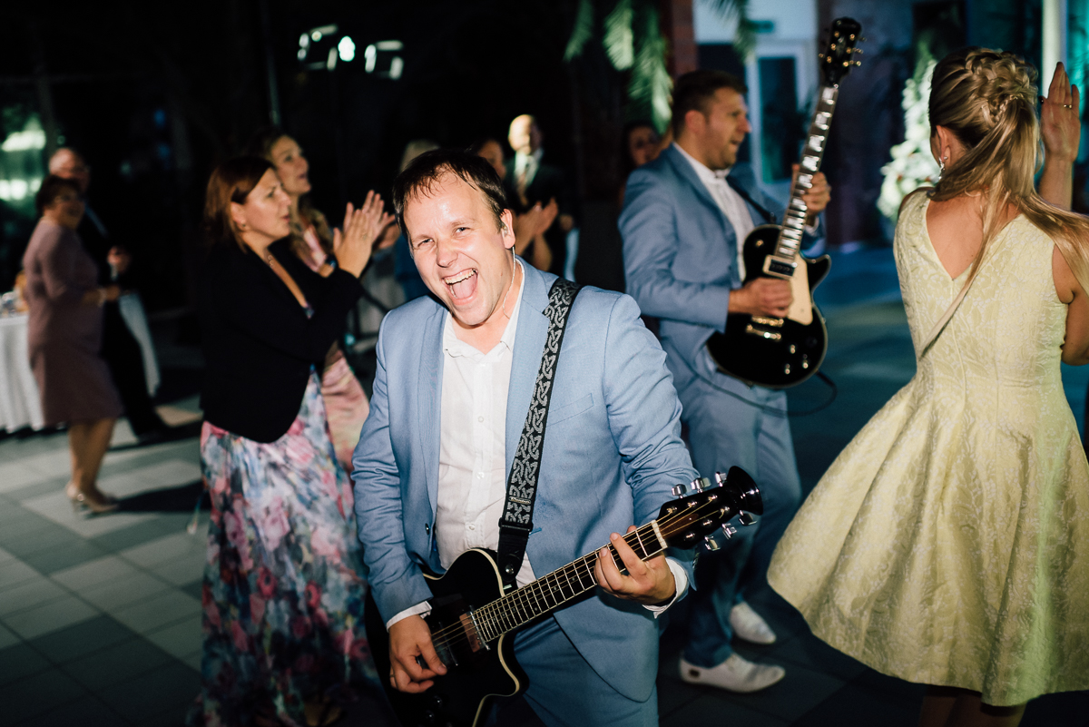 Pulmad.ee - Elu tähtsaim lehekülg. Kogu info pulmade korraldamisest!