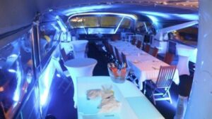 5646390_20160221091217749_1_large