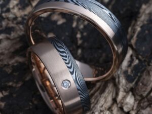 FRONT. Valame Teie loo kulda.