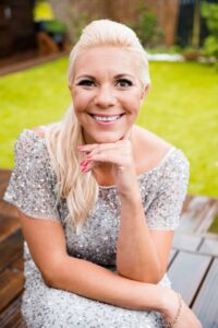 10-le küsimusele vastab La Luna Peod - Helen Alliksaar