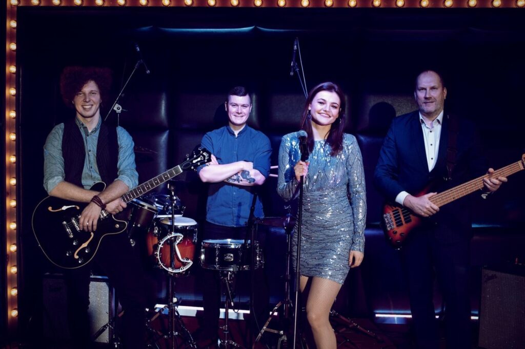 Tailor Made & Siret Tuula