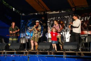 kataloog-rahvamuusik-mtu-1672126