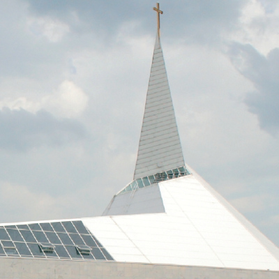 tallinn-church-square
