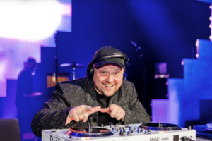 DJ MÖLS / VIDEODISKO